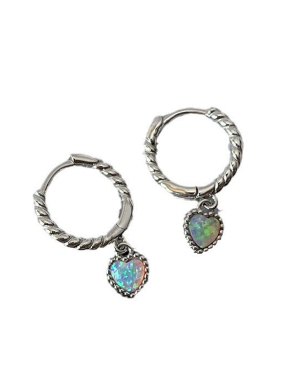 New love pendant twist earrings, elegant, compact and fashionable earrings