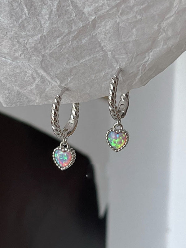 New love pendant twist earrings, elegant, compact and fashionable earrings